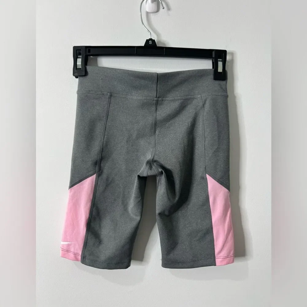 Nike Shorts - Picture 2 of 6